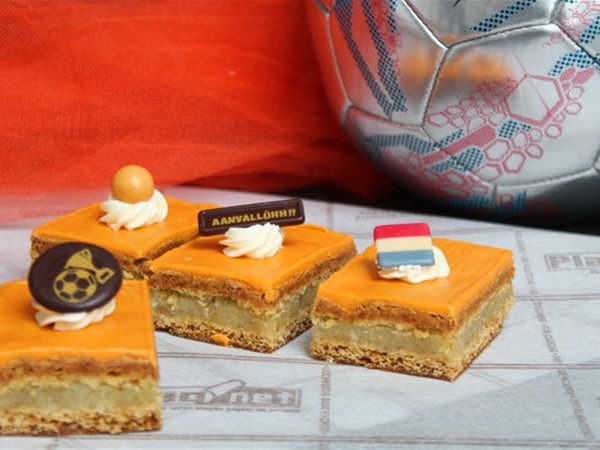 Oranje stukjes 4 + 1 GRATIS